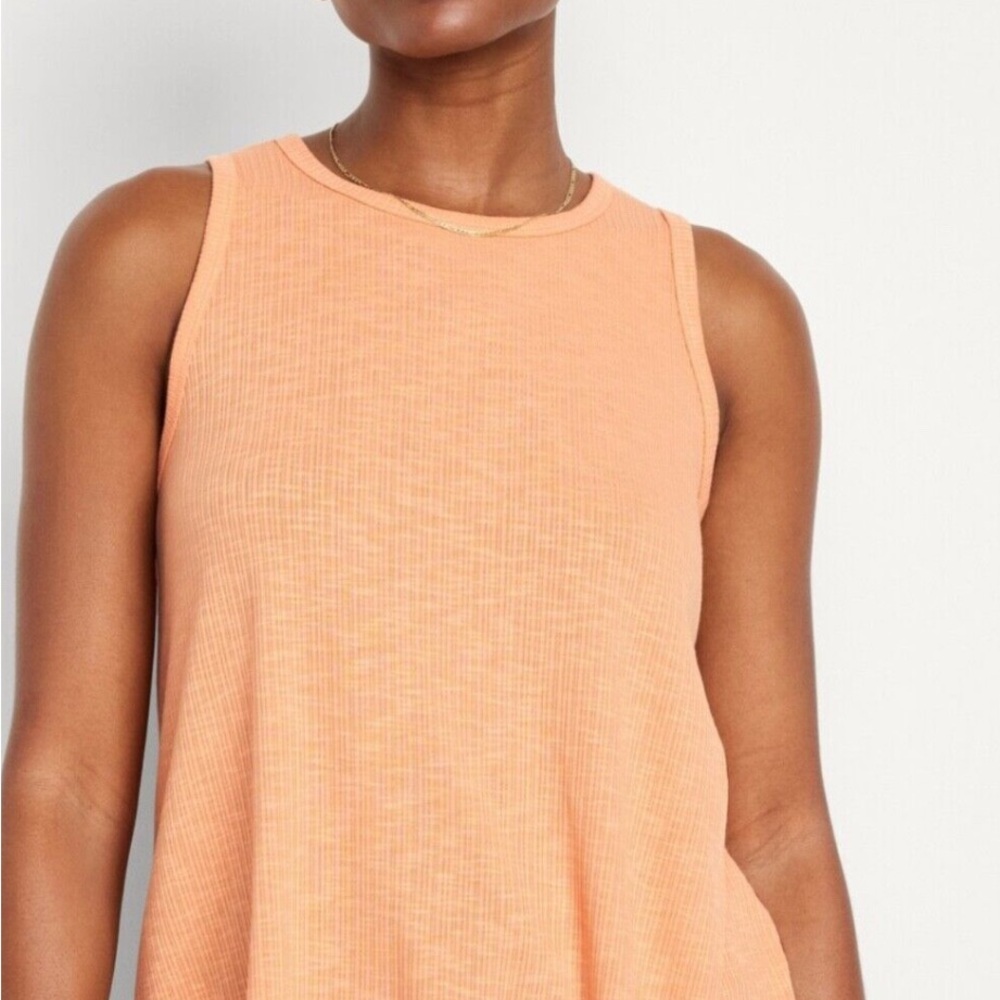 Old Navy Women's Luxe Rib-Knit Swing Tank Top Orange